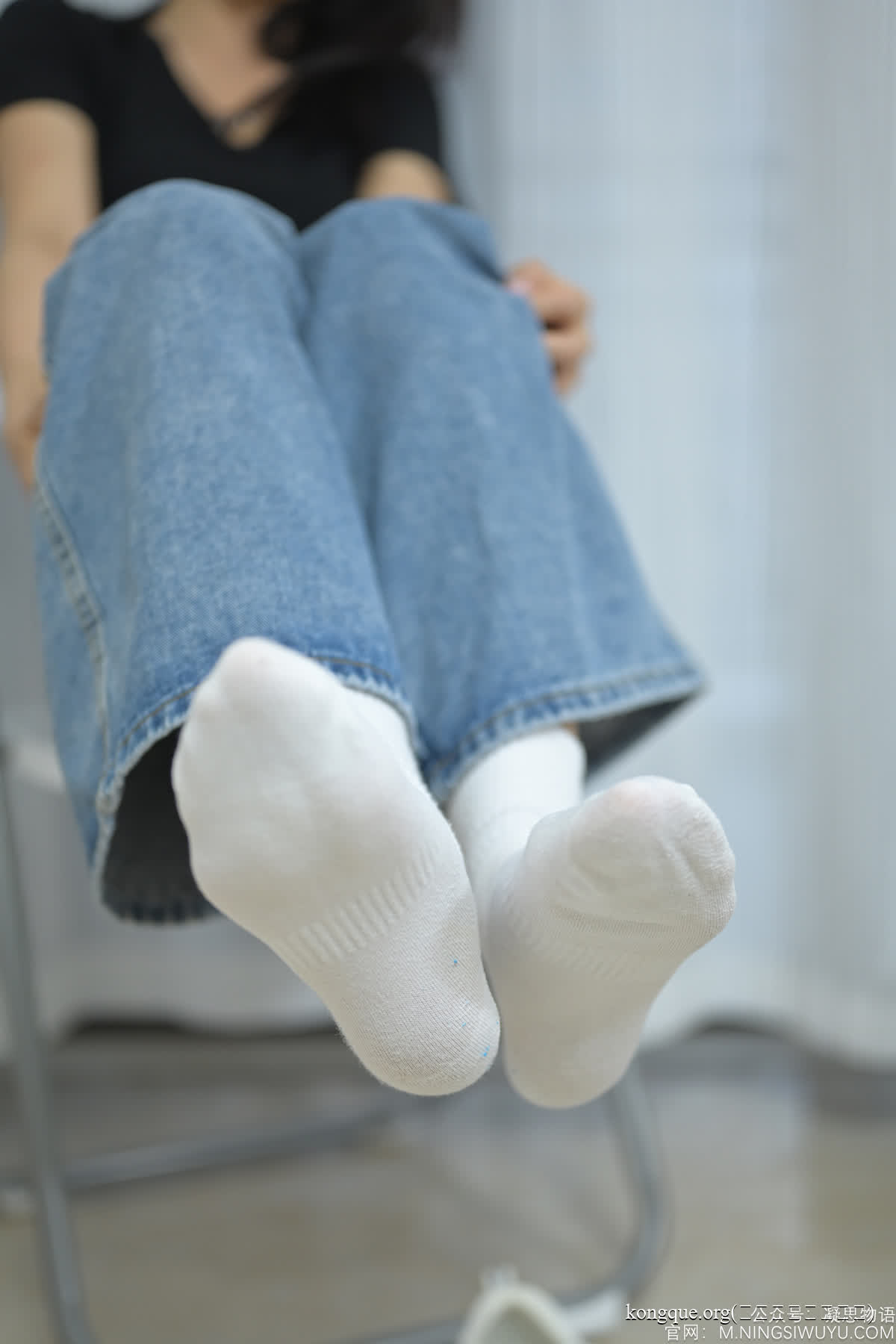 凝思摄影_No.002_木木-T恤、短白袜、平底鞋__0024