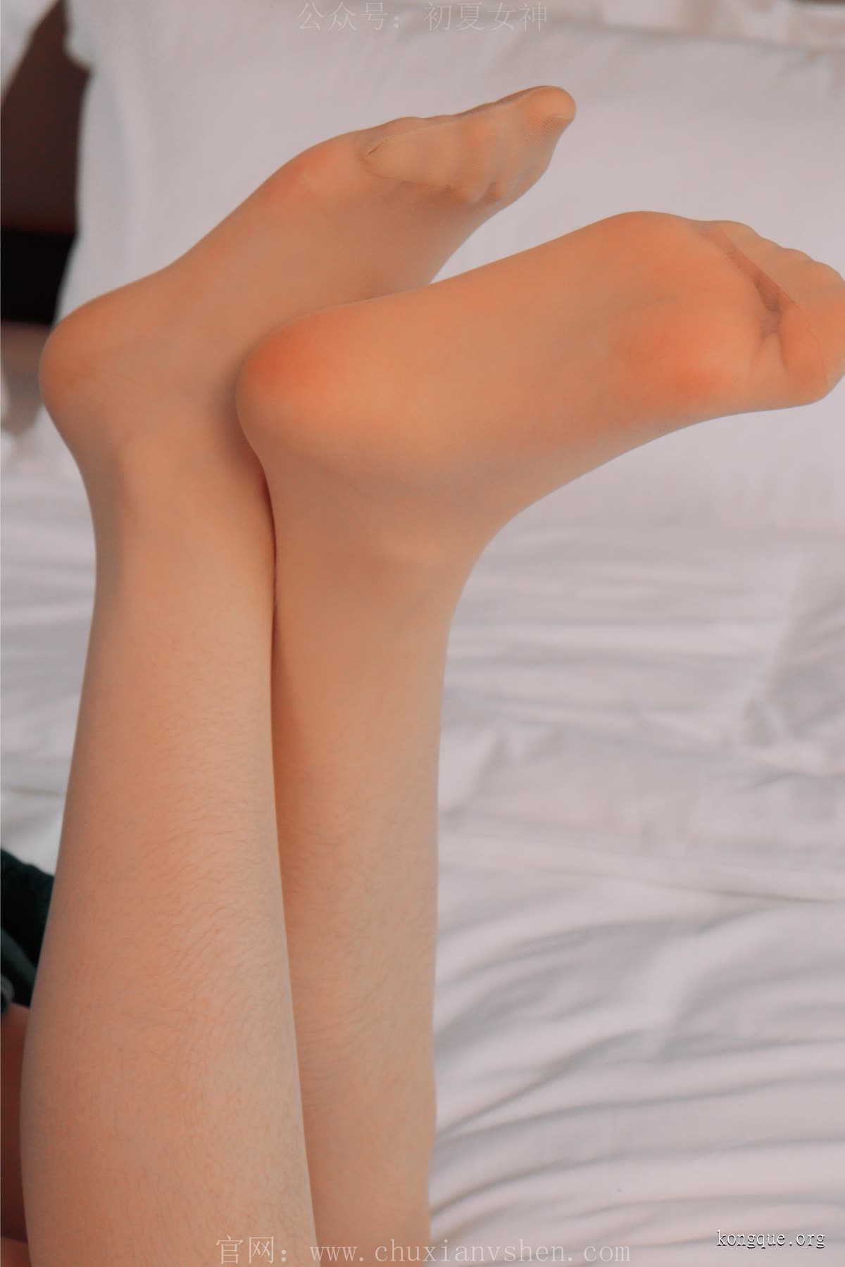 初夏女神_沙沙_牛仔M码长裙搭小黑皮鞋_0083