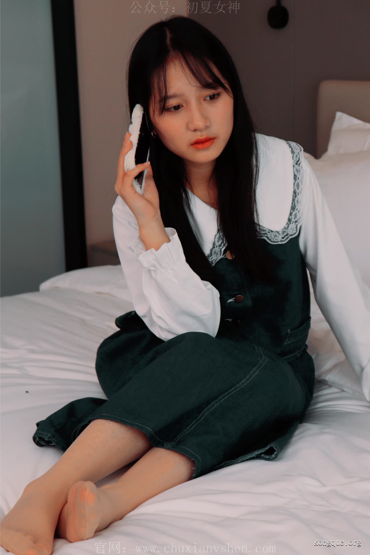 初夏女神_沙沙_牛仔M码长裙搭小黑皮鞋_0103