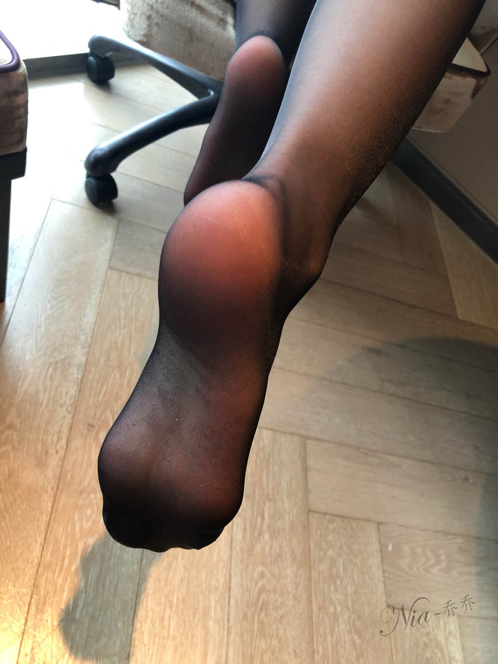 安乔乔 宿醉 _073