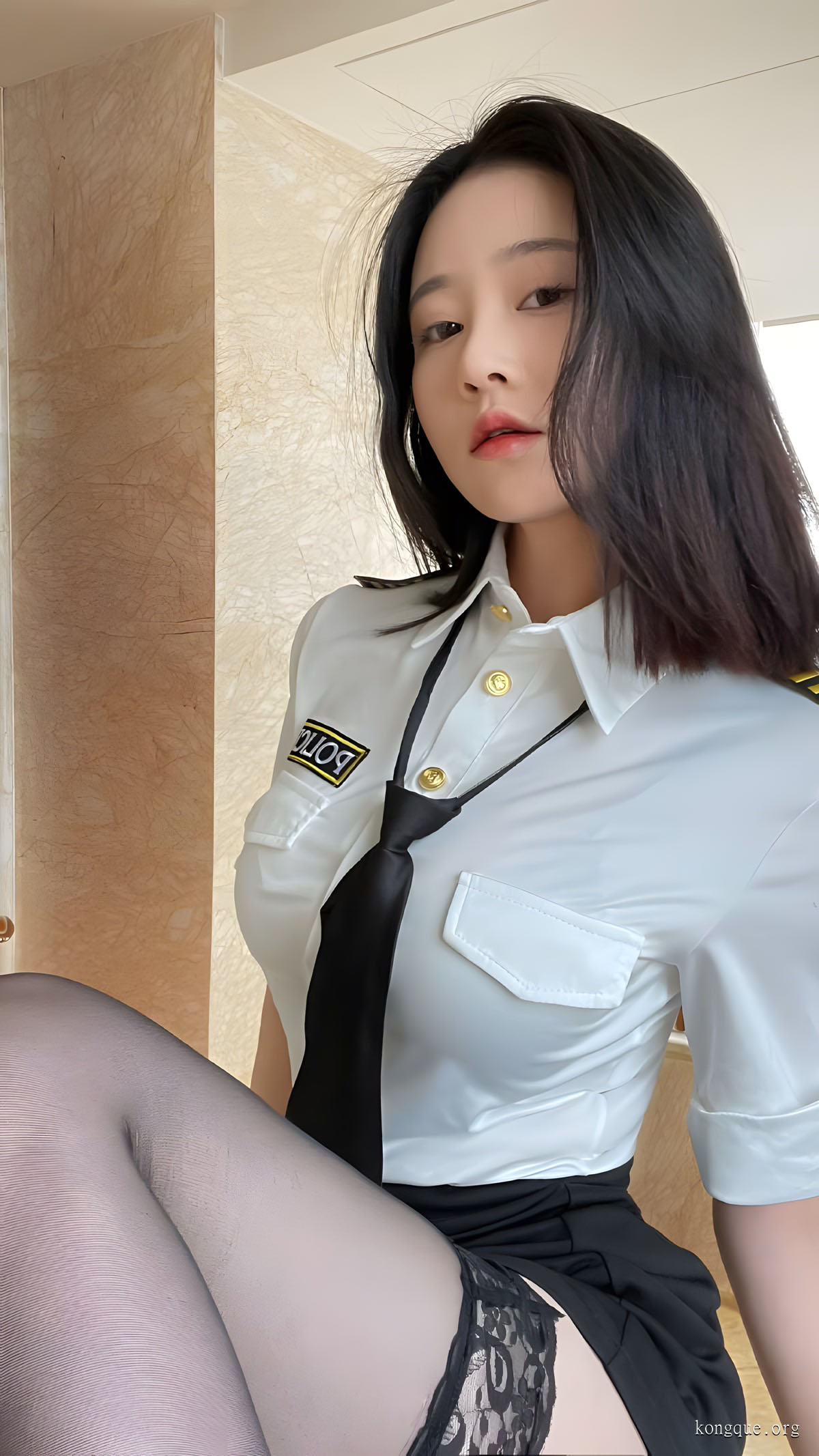 年年nnian_涩女警_IMG_20230207_214745_426_clear