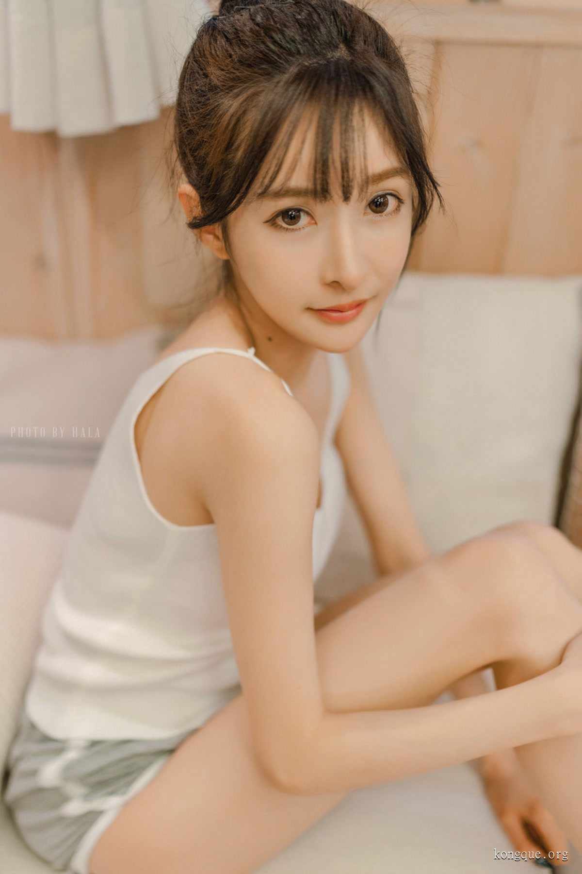 王羽杉-吊带背心_025