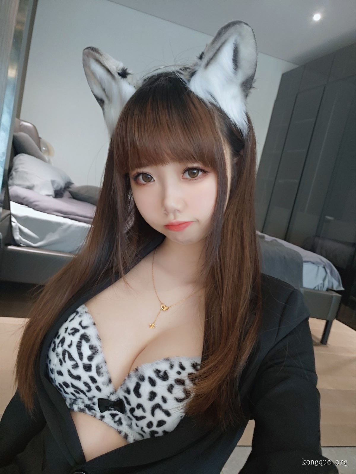 雪琪SAMA_雪豹_雪豹自拍20P+1MV_013