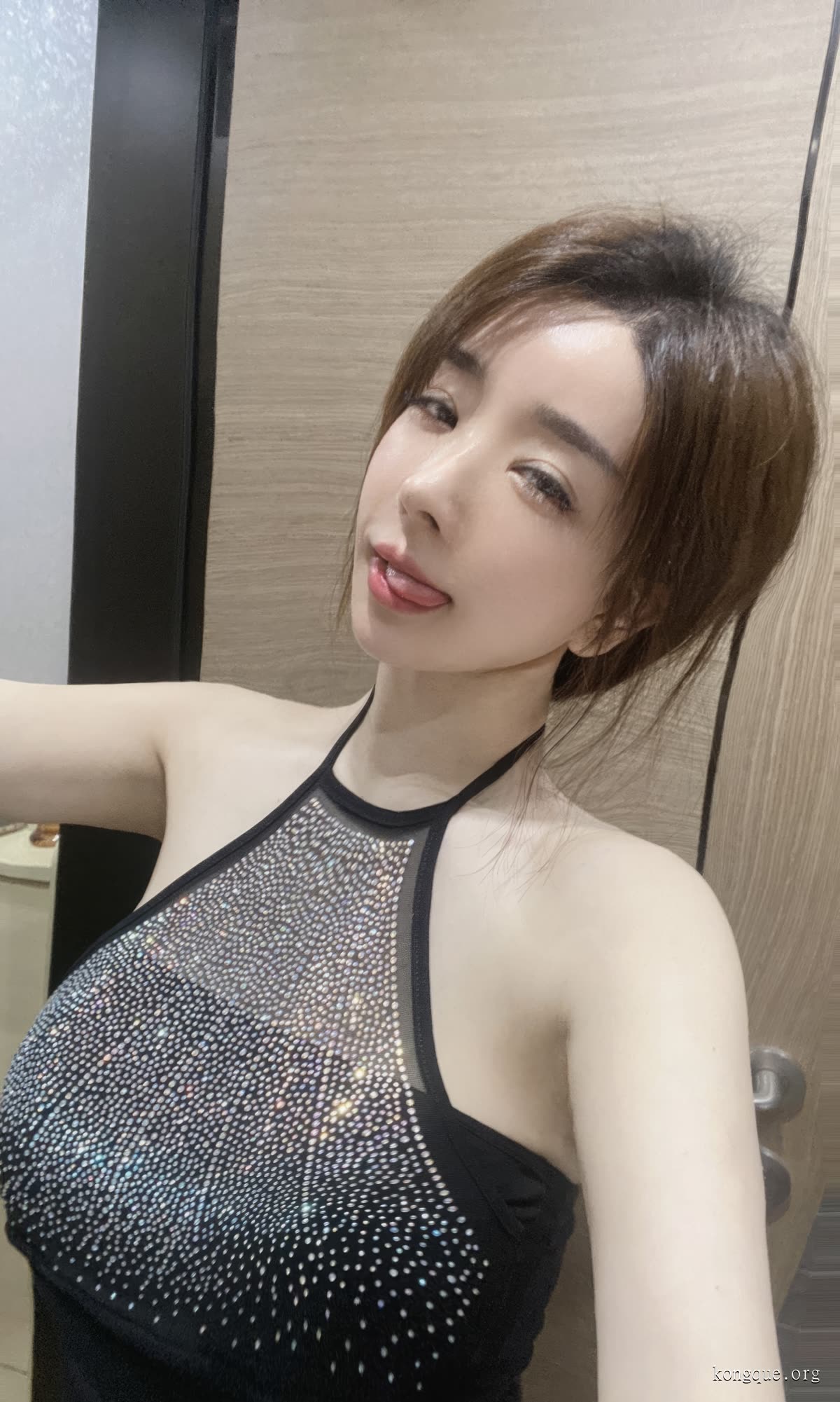 003.雨儿酱eve_内购_自拍_006