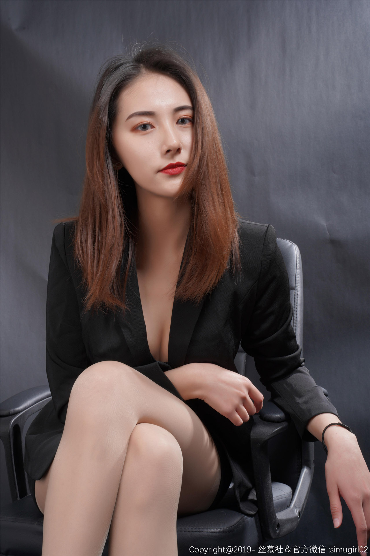 [合集]丝袜系列《丝慕GIRL》高跟丝袜制服合集全6系（SM/特写/蜜系列/熟系列/海外版带视频/故事）,大小100G-新魅节拍